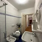 Palazzo Gamba Denti 아파트 벨라노