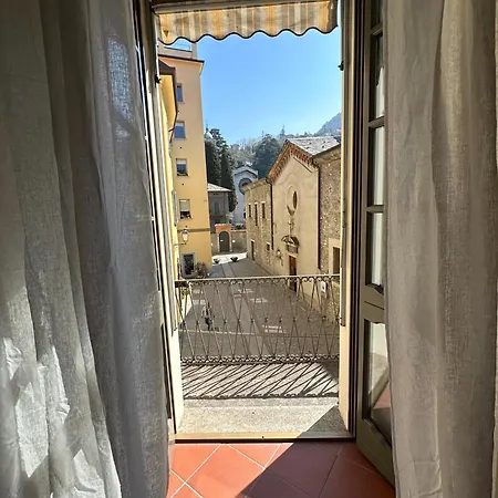 Palazzo Gamba Denti * Bellano