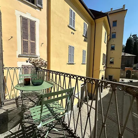 Palazzo Gamba Denti Apartment