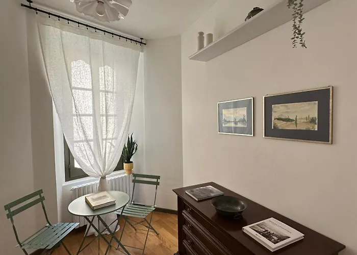 Palazzo Gamba Denti * Bellano