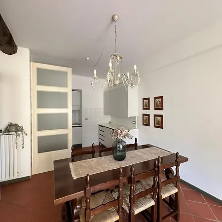 Palazzo Gamba Denti By Gottschalk 贝拉诺